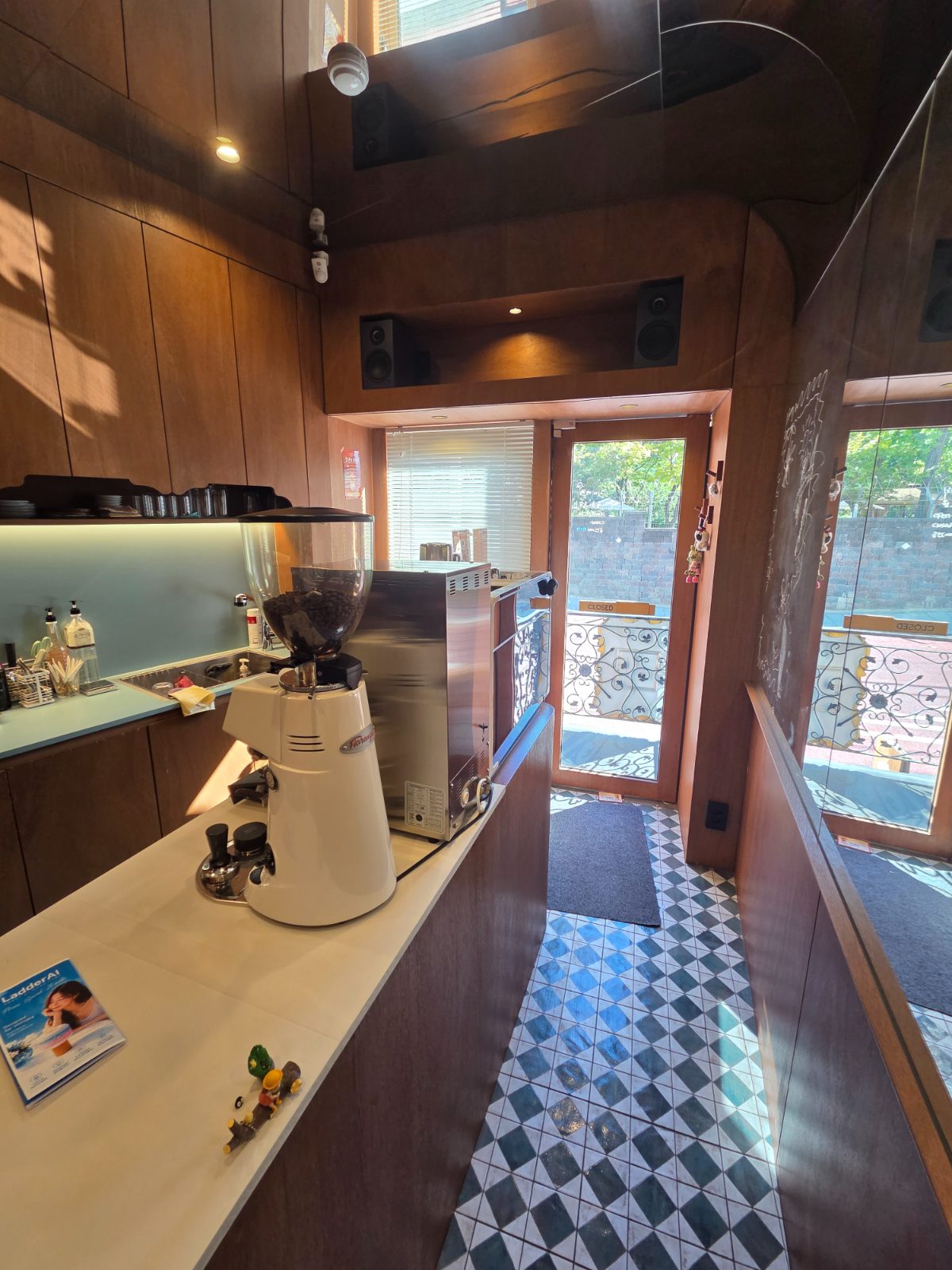 서울시 용산구 한강로2가 카페·디저트 R-10723 사진 1